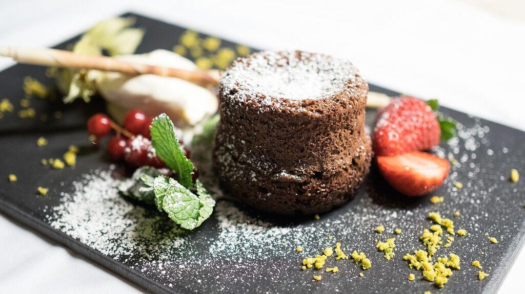 Hotel Restaurant Krehl'S Linde Stuttgart Exteriör bild